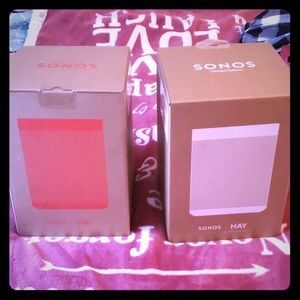 Sonos One Limited Red or Pink